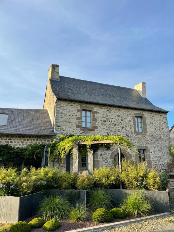 Manoir de la Nogrie - Chambre de charme 2 à 4 personnes Val-d'Ize Esterno foto